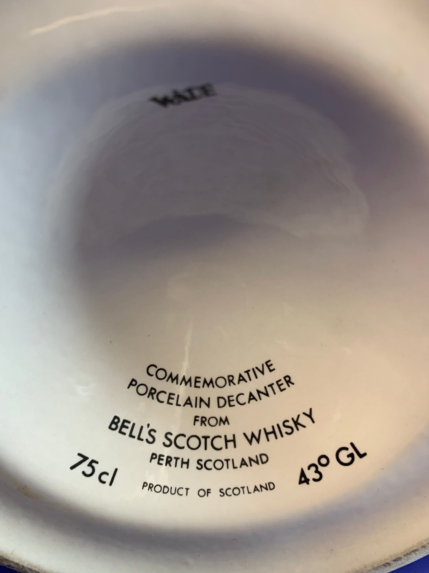 BELL’S TO COMMEMORATE THE 60TH BIRTHDAY OF HER MAJESTY QUEEN ELIZABETH