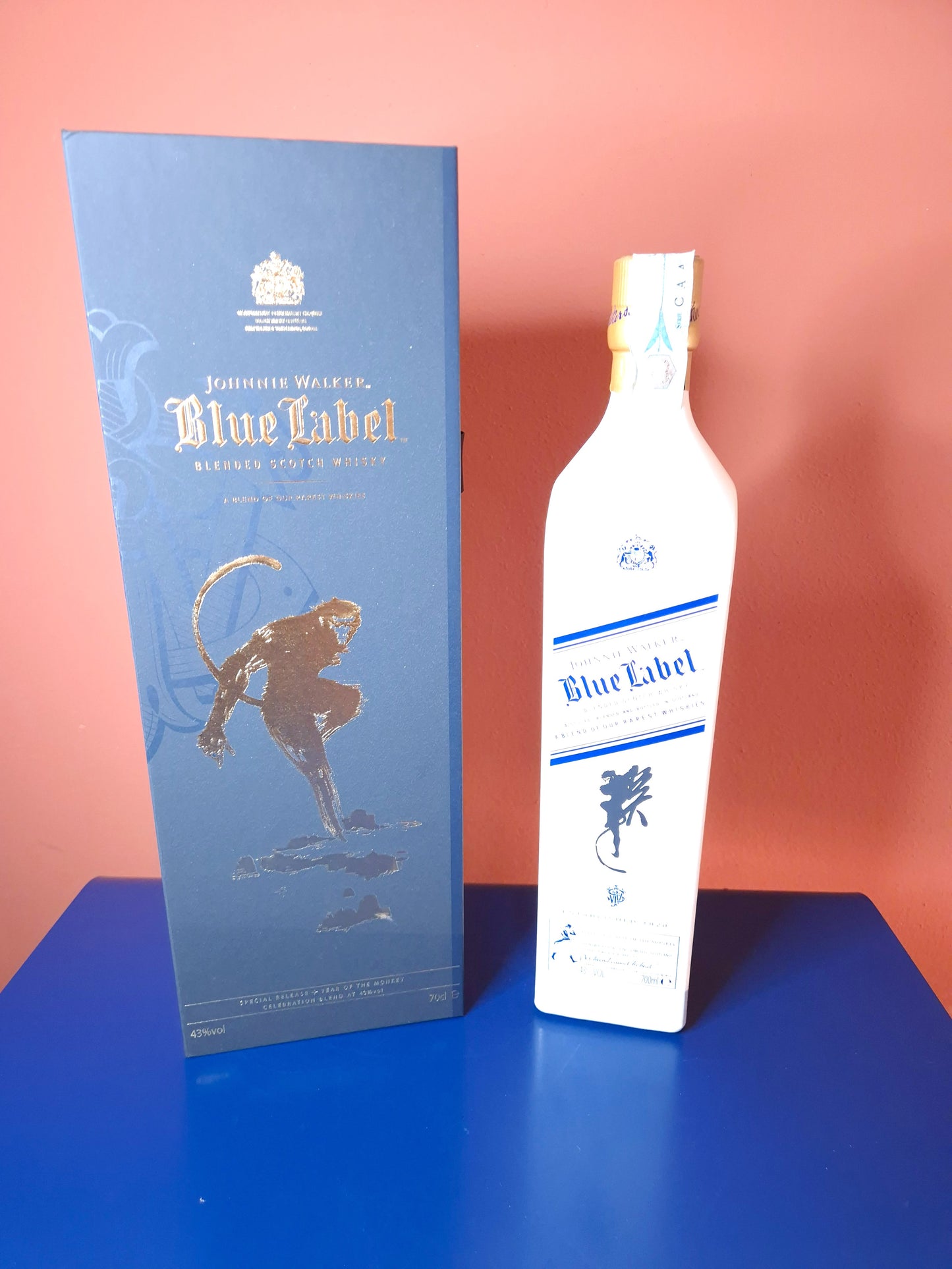 JOHNNY WALKER | BLUE LABEL | YEAR OF THE MONKEY