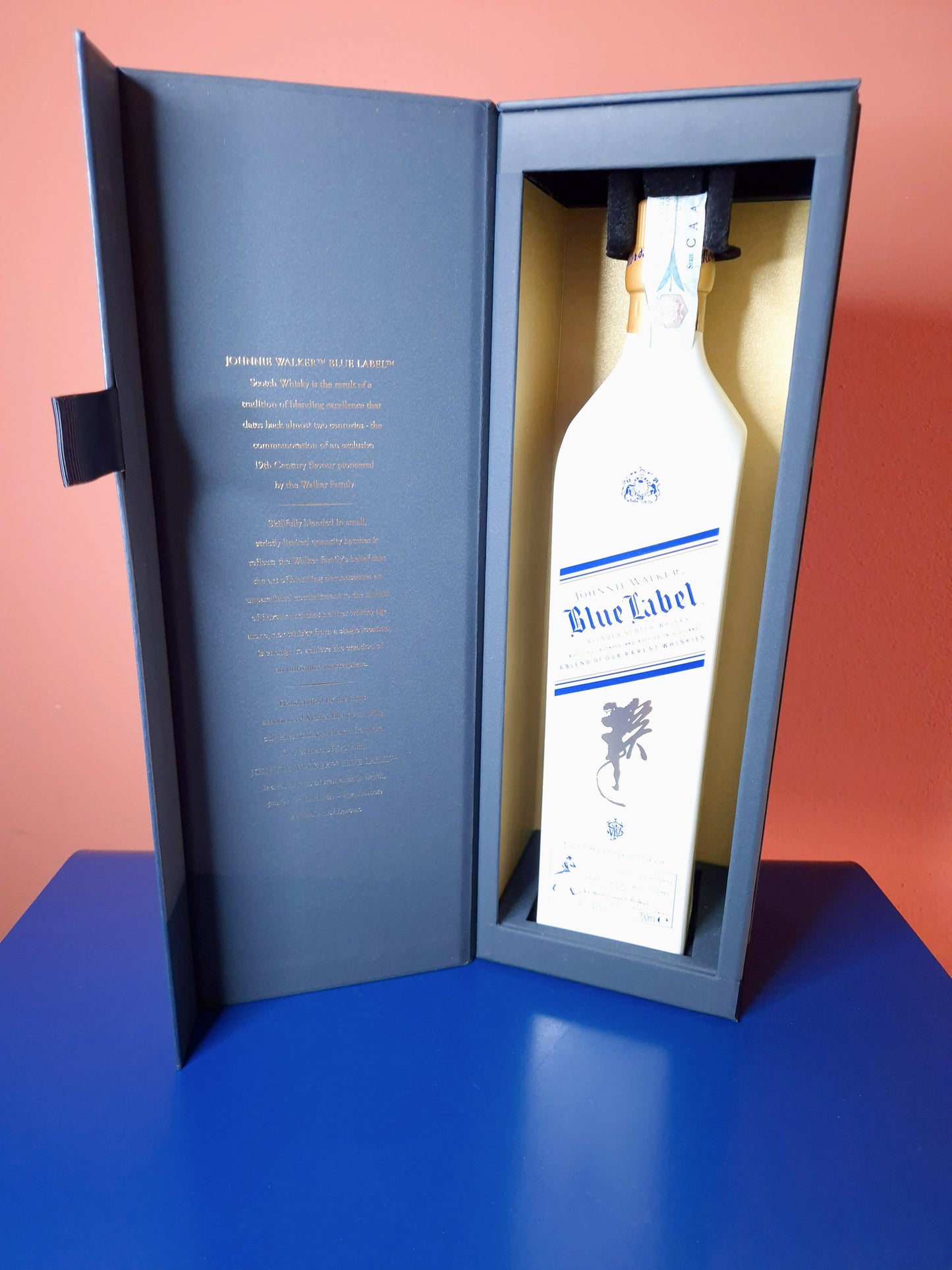JOHNNY WALKER | BLUE LABEL | YEAR OF THE MONKEY