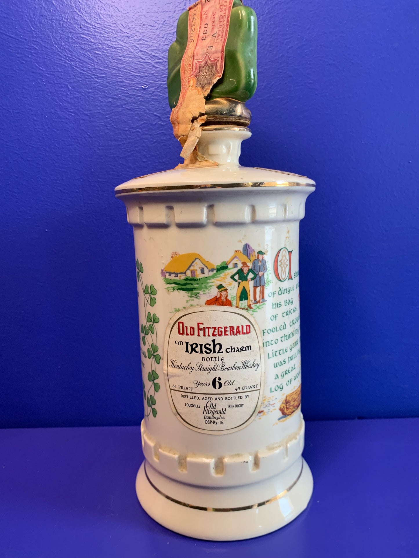 OLD FITZGERALD | KENTUCKY STRAIGHT BOURBON WHISKEY | AN IRISH CHARM