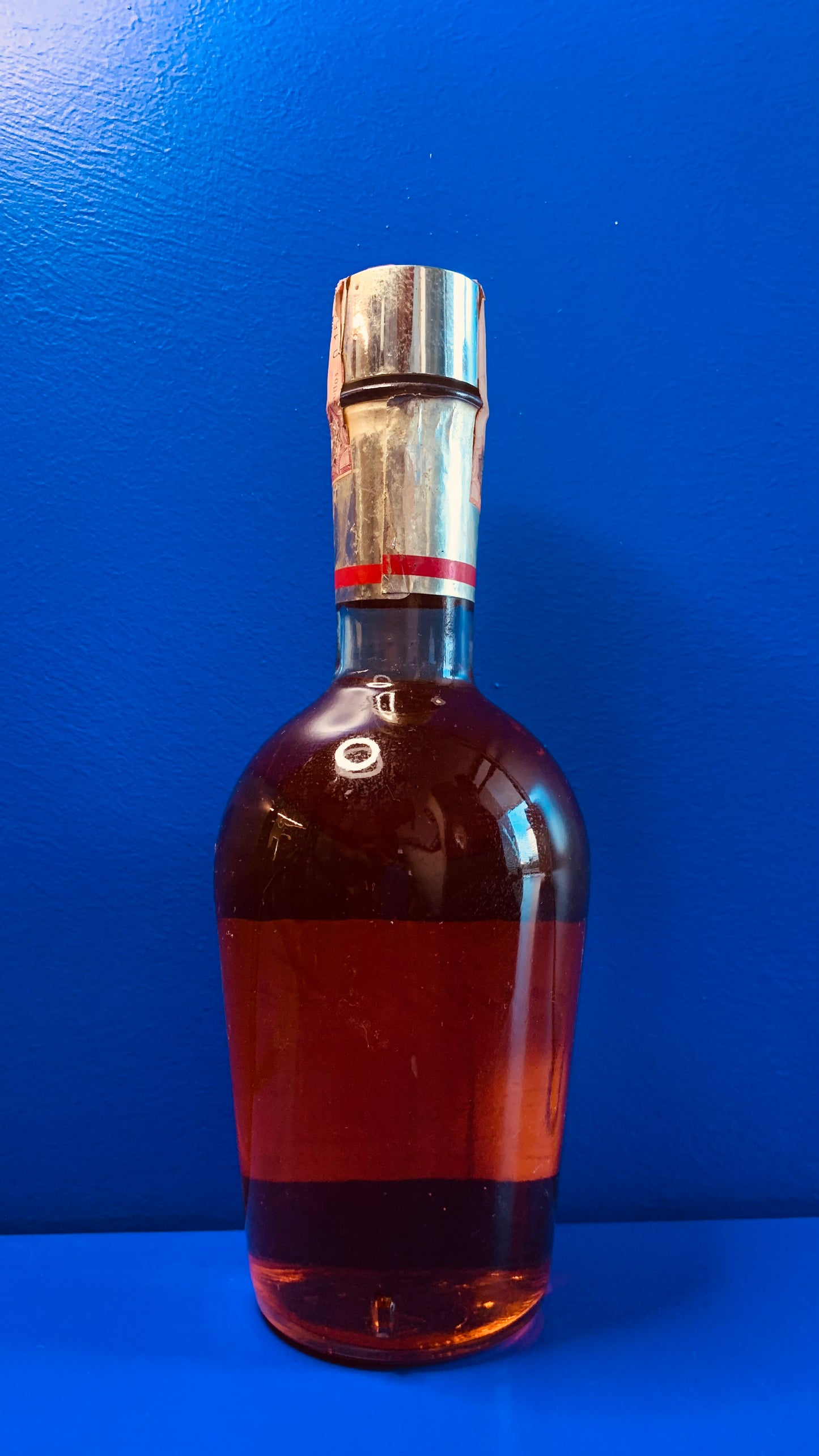 OLD SMUGGLER FINEST SCOTCH WHISKY