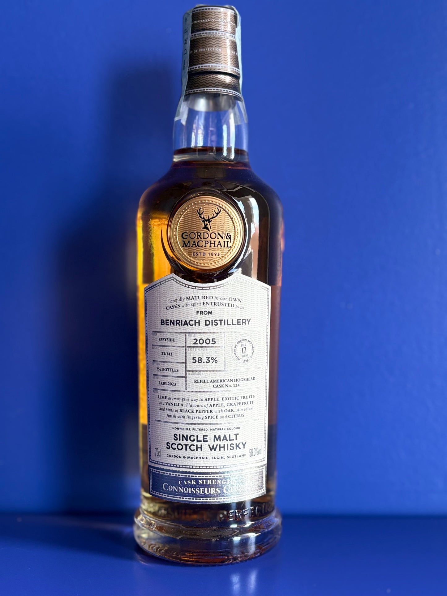 GORDON & MACPHAIL "CASK STRENGTH CONNOISSEUR CHOICE" BENRIACH 17 YO