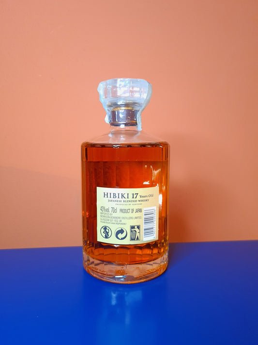 HIBIKI 17