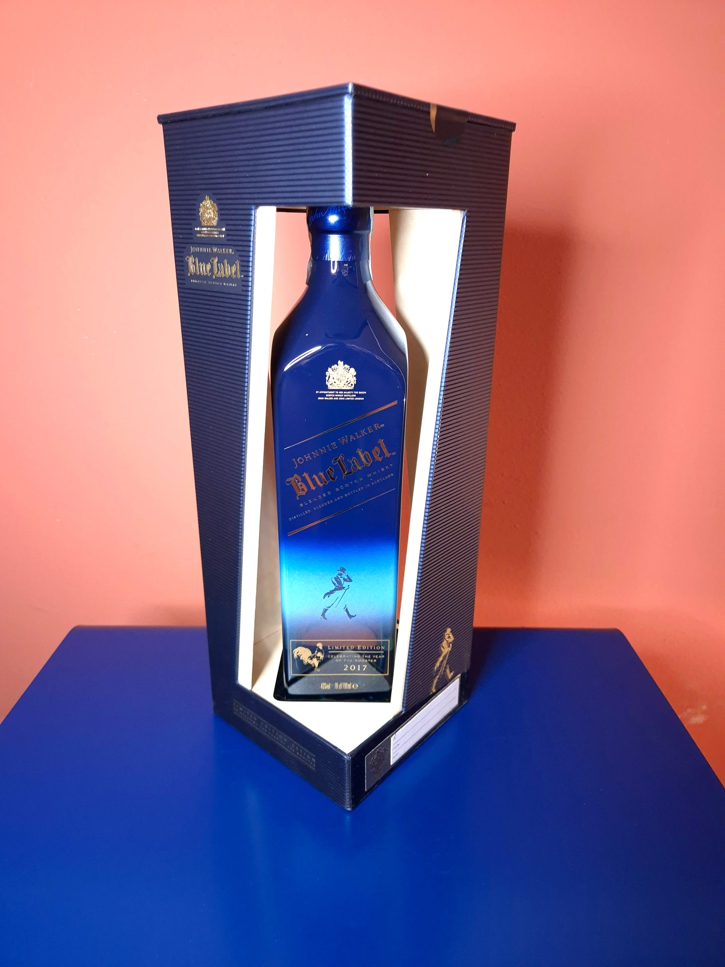JOHNNY WALKER | BLUE LABEL | YEAR OF THE ROOSTER