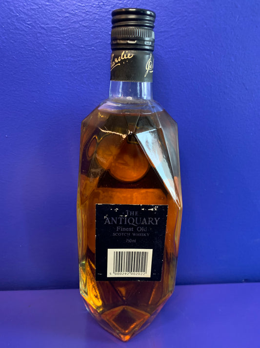 THE ANTIQUARY FINEST SCOTCH WHISKY 12 yo